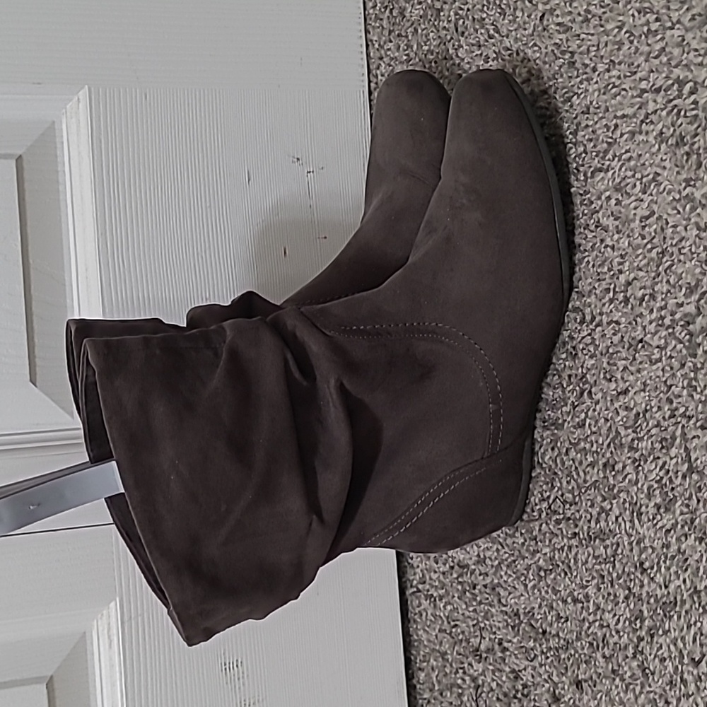 Xappeal Gray Ankle Boots, Carney, size 8, EUC